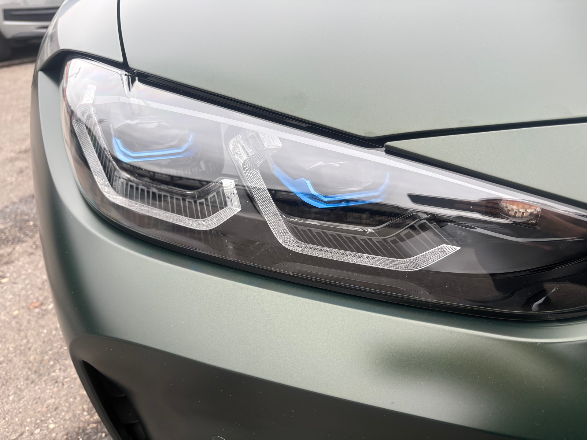 BMW M4 Coupé Competition M xDrive-image-8