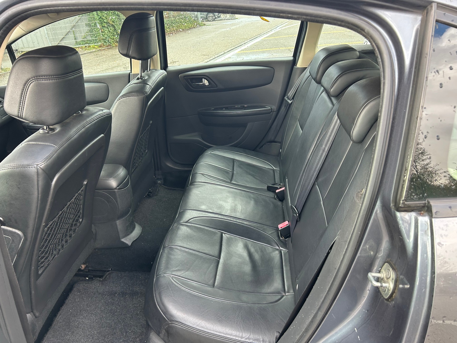 CITROEN C4 Berline 1.6i 16V VTR (Pack)-image-7
