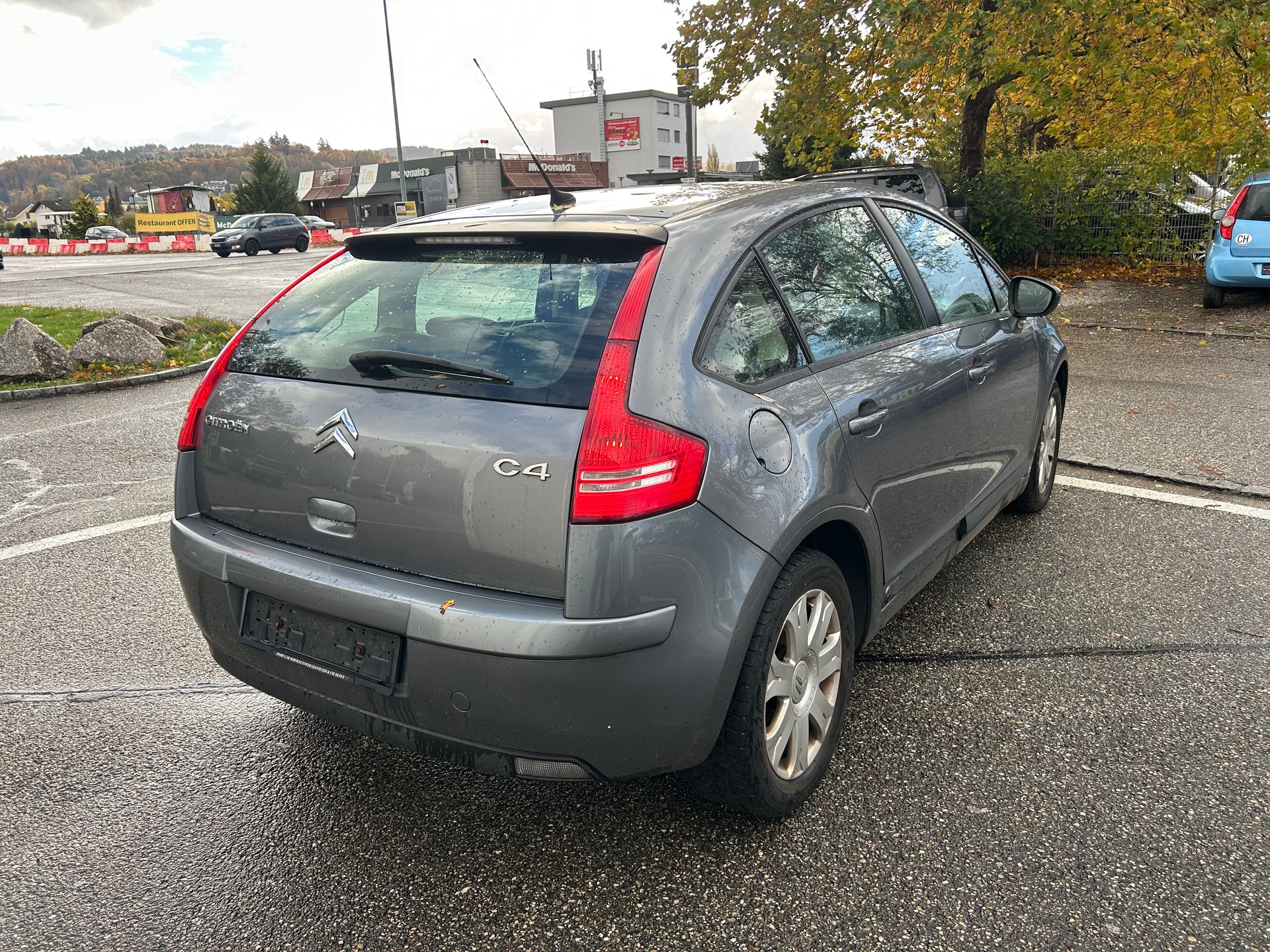 CITROEN C4 Berline 1.6i 16V VTR (Pack)-image-5
