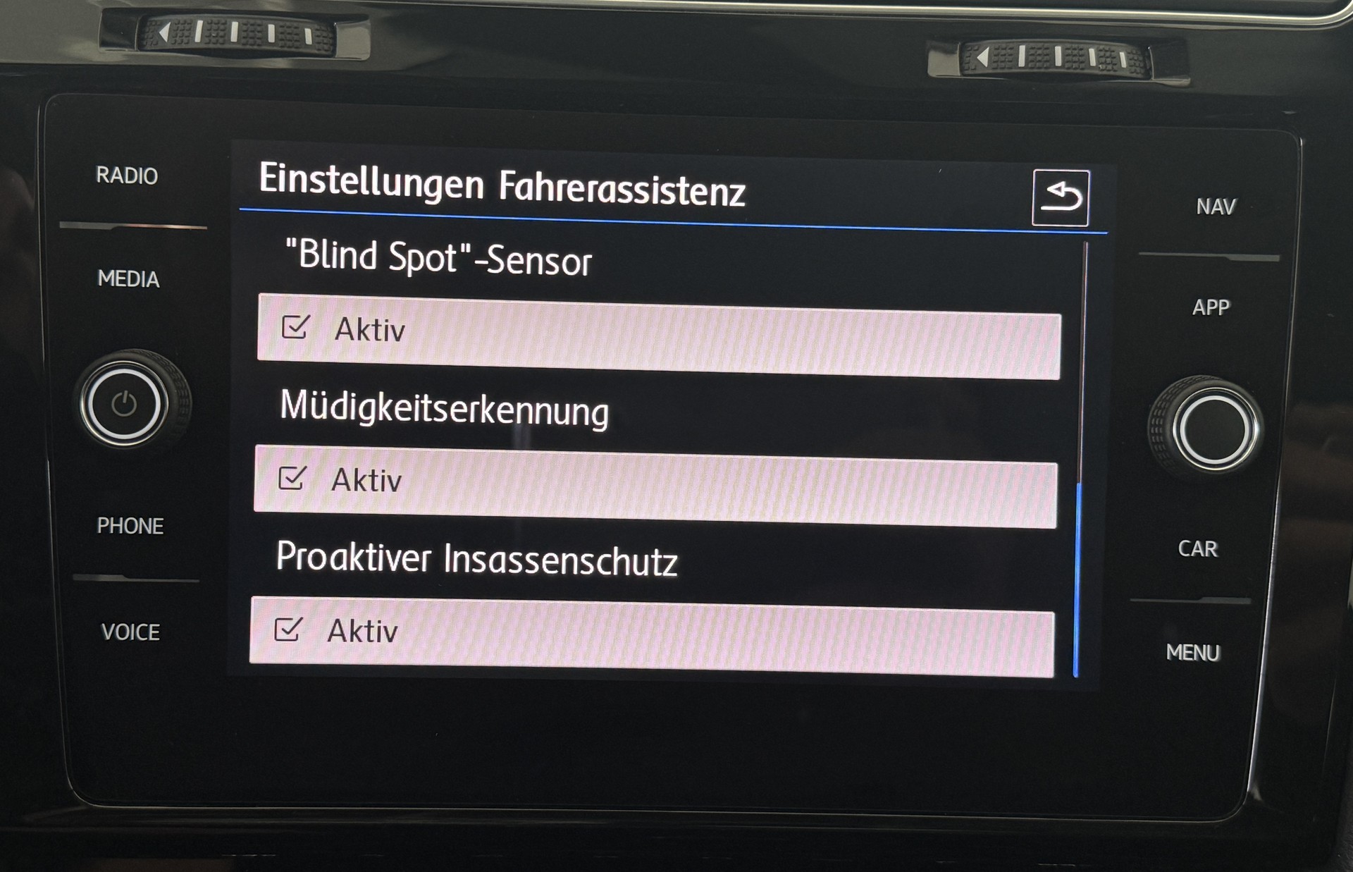 VW Golf 1.4 TSI Comfortline JOIN-image-24