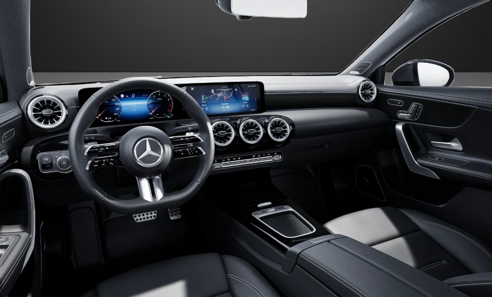 MERCEDES-BENZ A 250 4Matic 8G-DCT-image-6