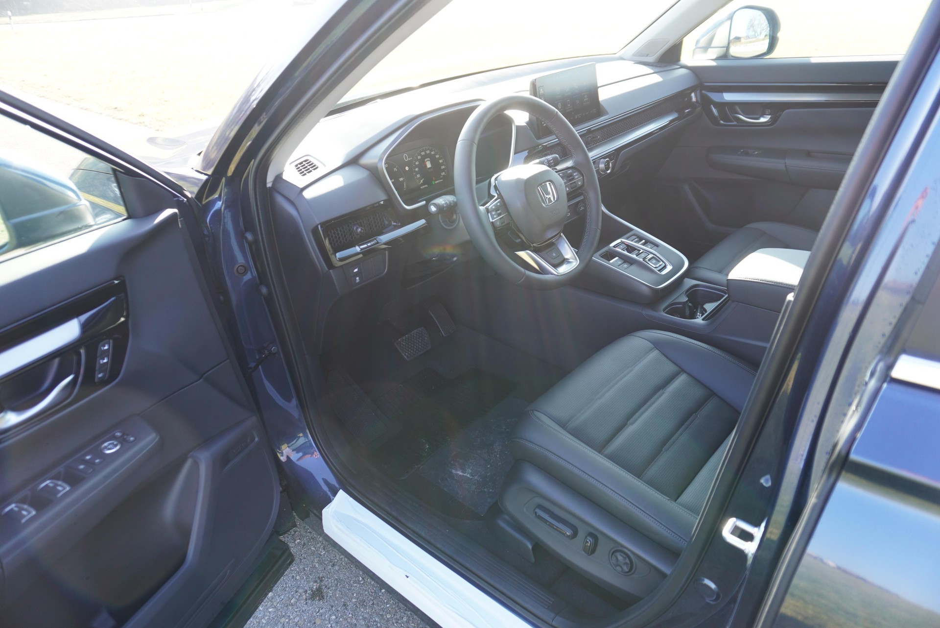 HONDA CR-V 2.0 i-MMD Advance 4WD-image-8