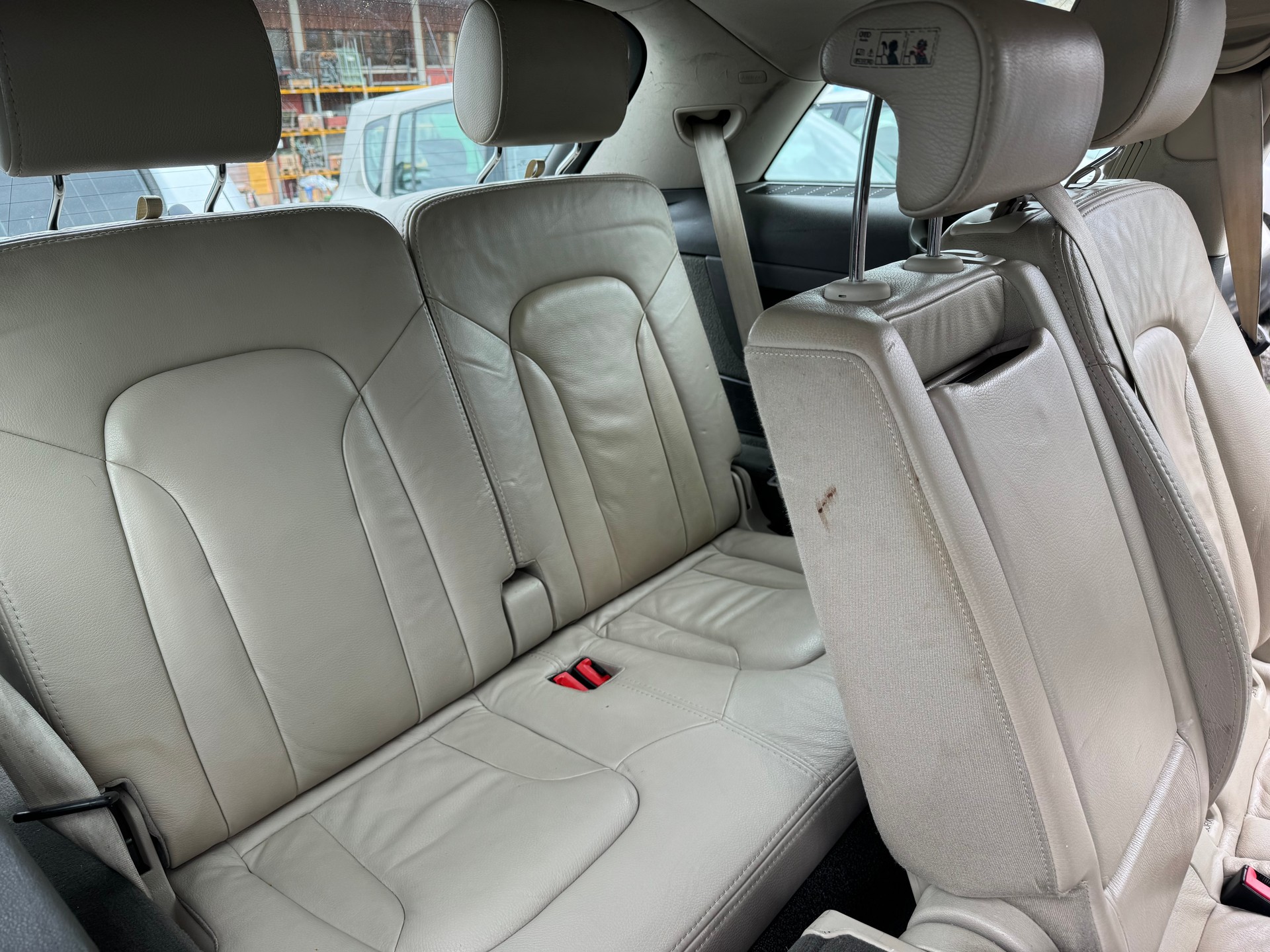 AUDI Q7 4.2 FSI quattro tiptronic-image-7