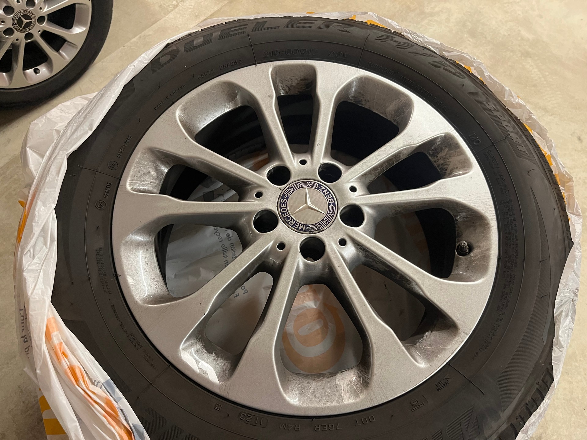 MERCEDES-BENZ GLA 220 CDI Urban 7G-DCT-image-9