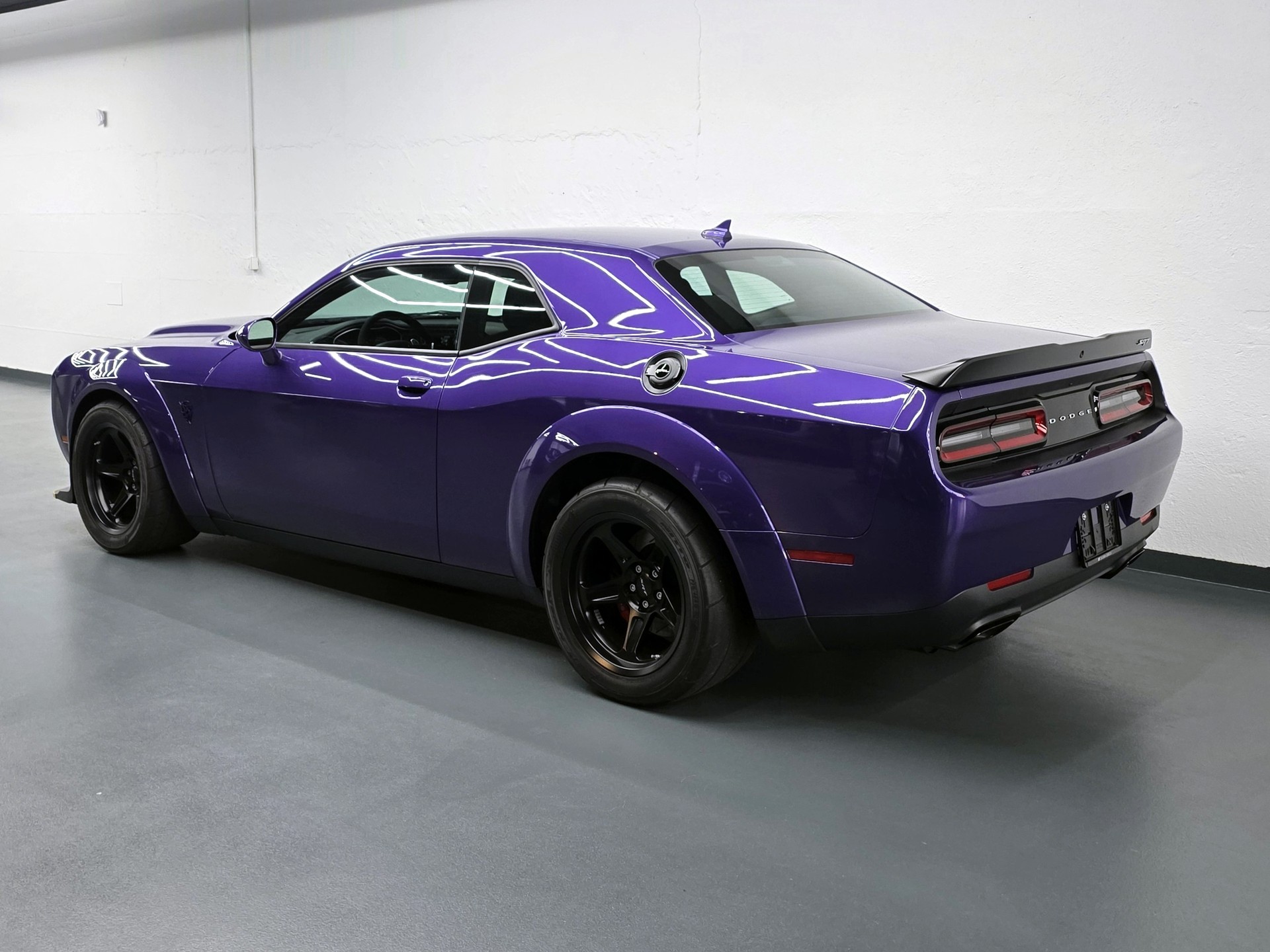 DODGE Challenger SRT Demon-image-6