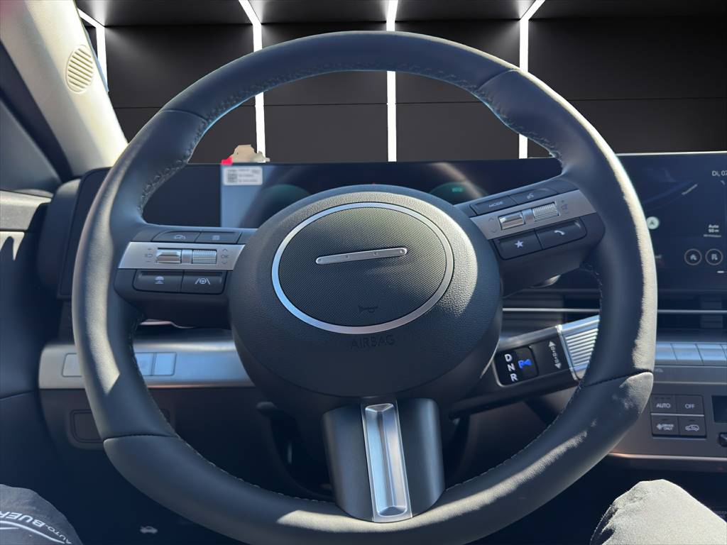 HYUNDAI Kona 1.6 HEV Amplia-image-9
