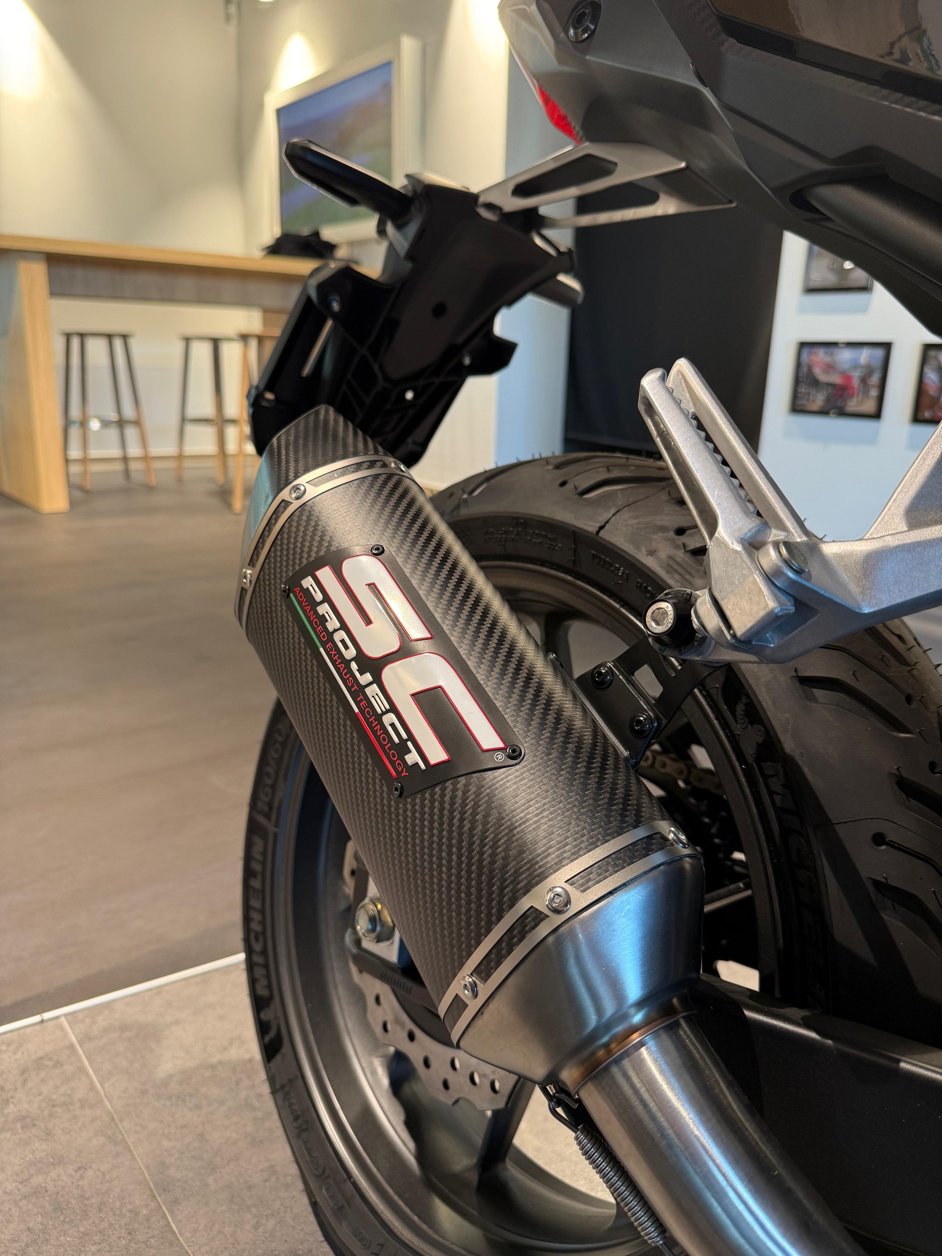 HONDA CB 500 Hornet-image-4