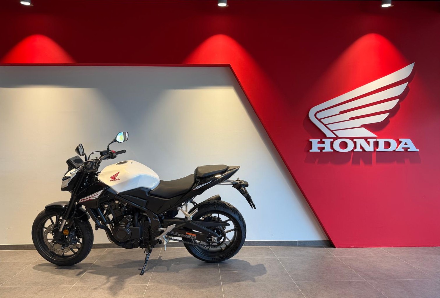 HONDA CB 500 Hornet-image-2