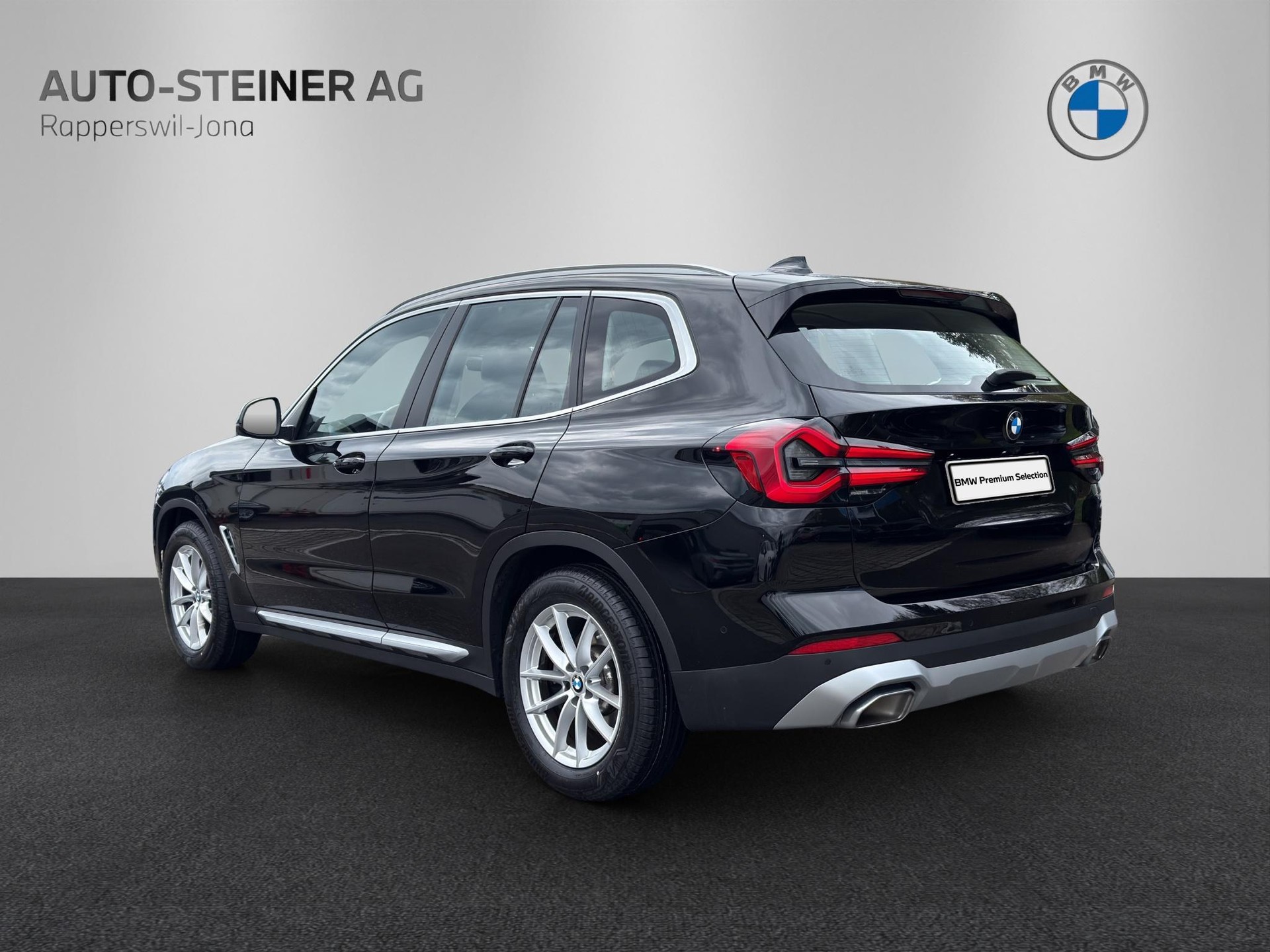 BMW X3 20d xDrive-showroom-element-2