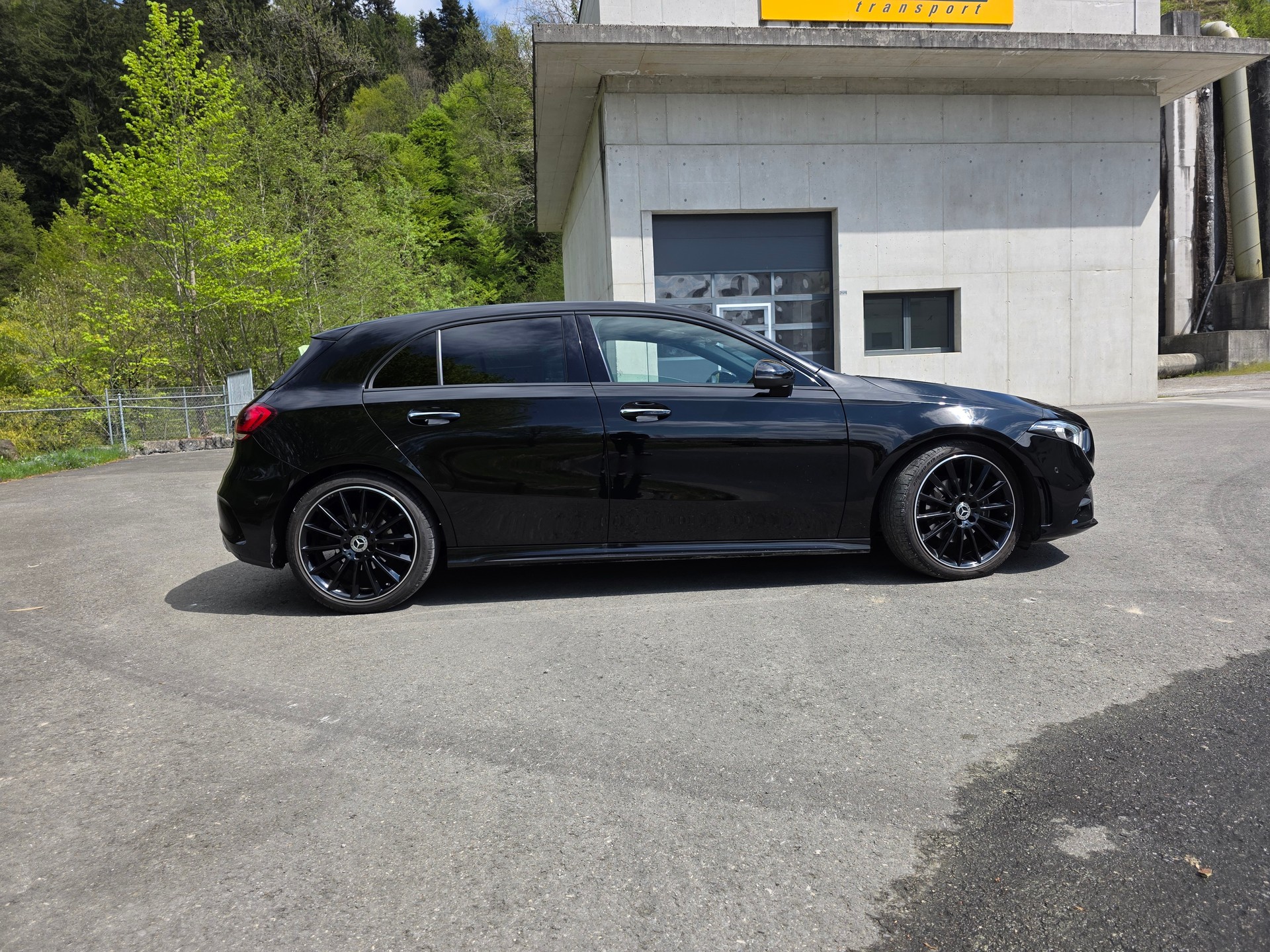 MERCEDES-BENZ A 180 Night Star AMG Line 7G-DCT-image-11