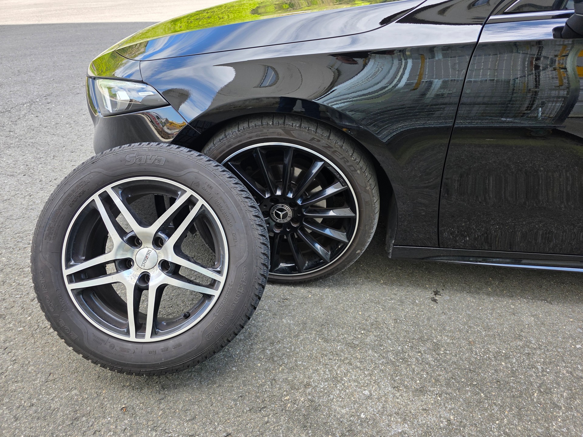 MERCEDES-BENZ A 180 Night Star AMG Line 7G-DCT-image-28