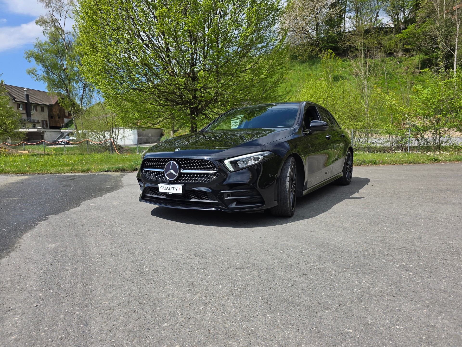 MERCEDES-BENZ A 180 Night Star AMG Line 7G-DCT-image-4