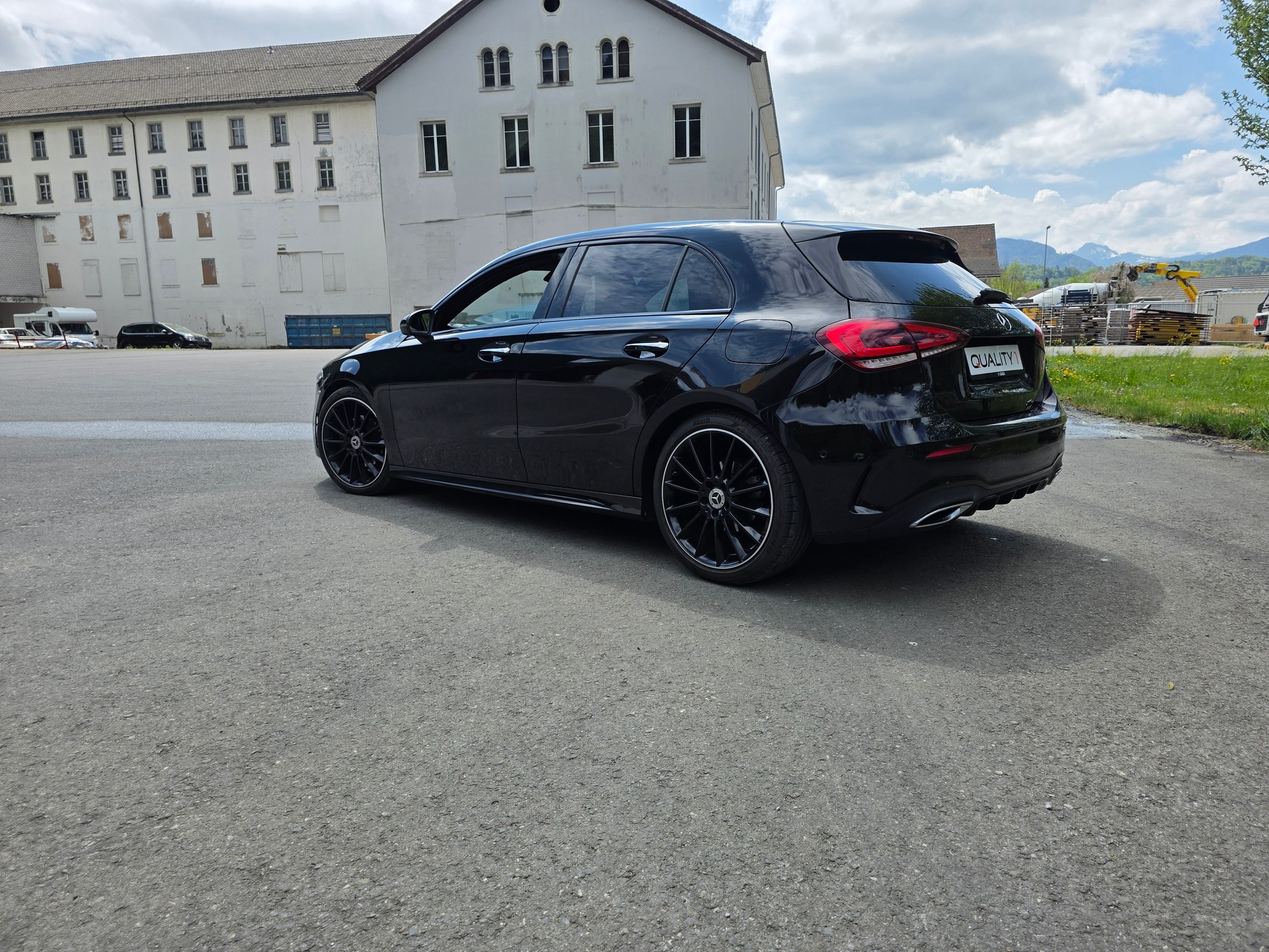 MERCEDES-BENZ A 180 Night Star AMG Line 7G-DCT-image-15