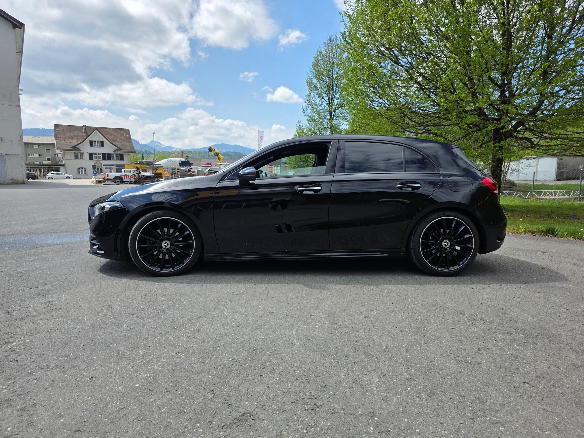 MERCEDES-BENZ A 180 Night Star AMG Line 7G-DCT-image-12