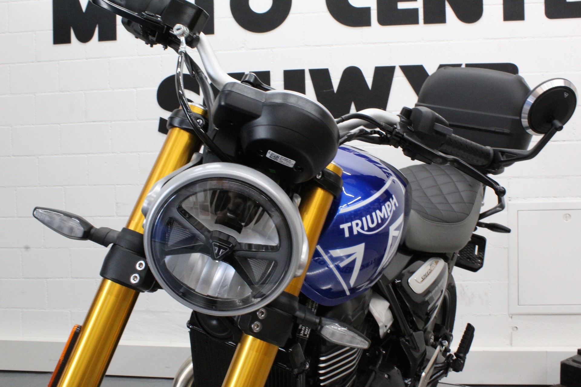 TRIUMPH Speed 400-image-5