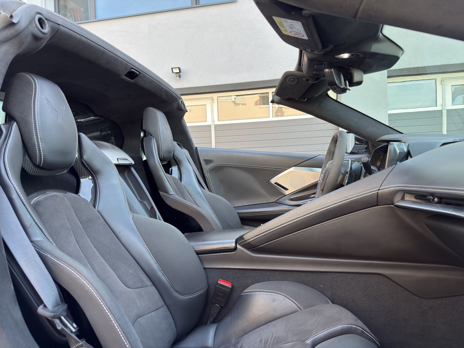 CHEVROLET Corvette Convertible Stingray 3LT Automatic-image-18