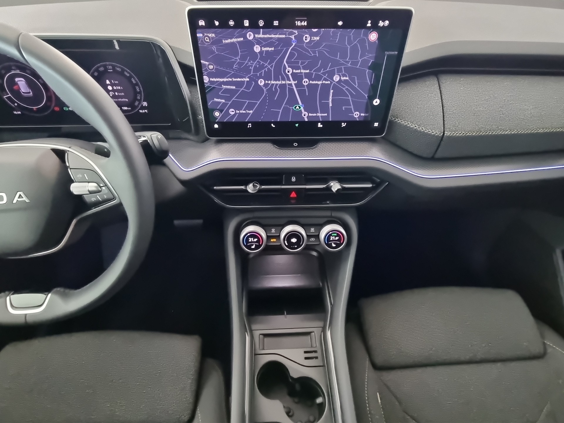 SKODA Kodiaq 2.0 TSI Selection 4x4 *7-Plätzer*-image-9
