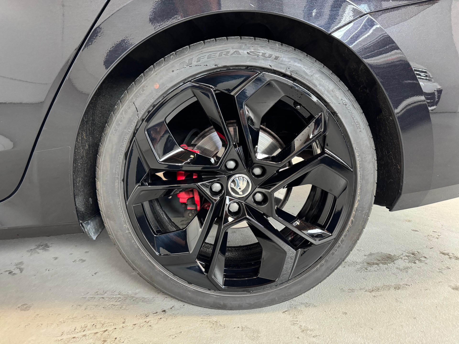 SKODA Octavia Combi 2.0 TDI DSG RS-image-8