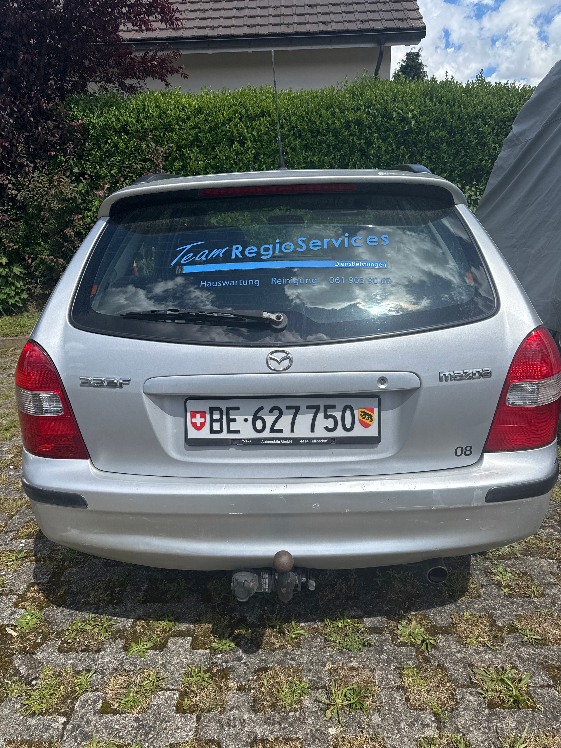 MAZDA 1.5i 16V-image-1