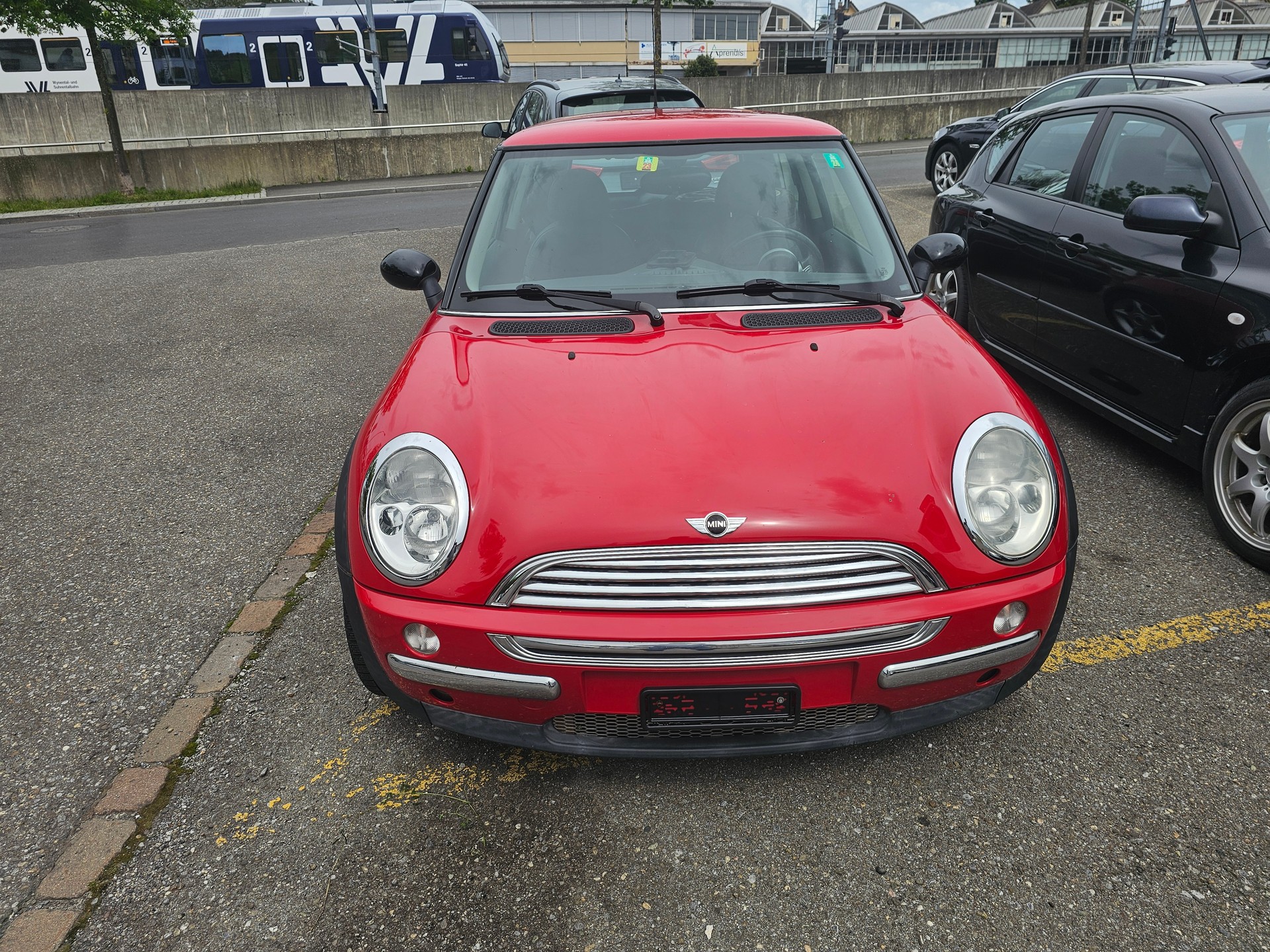 MINI Cooper-image-1