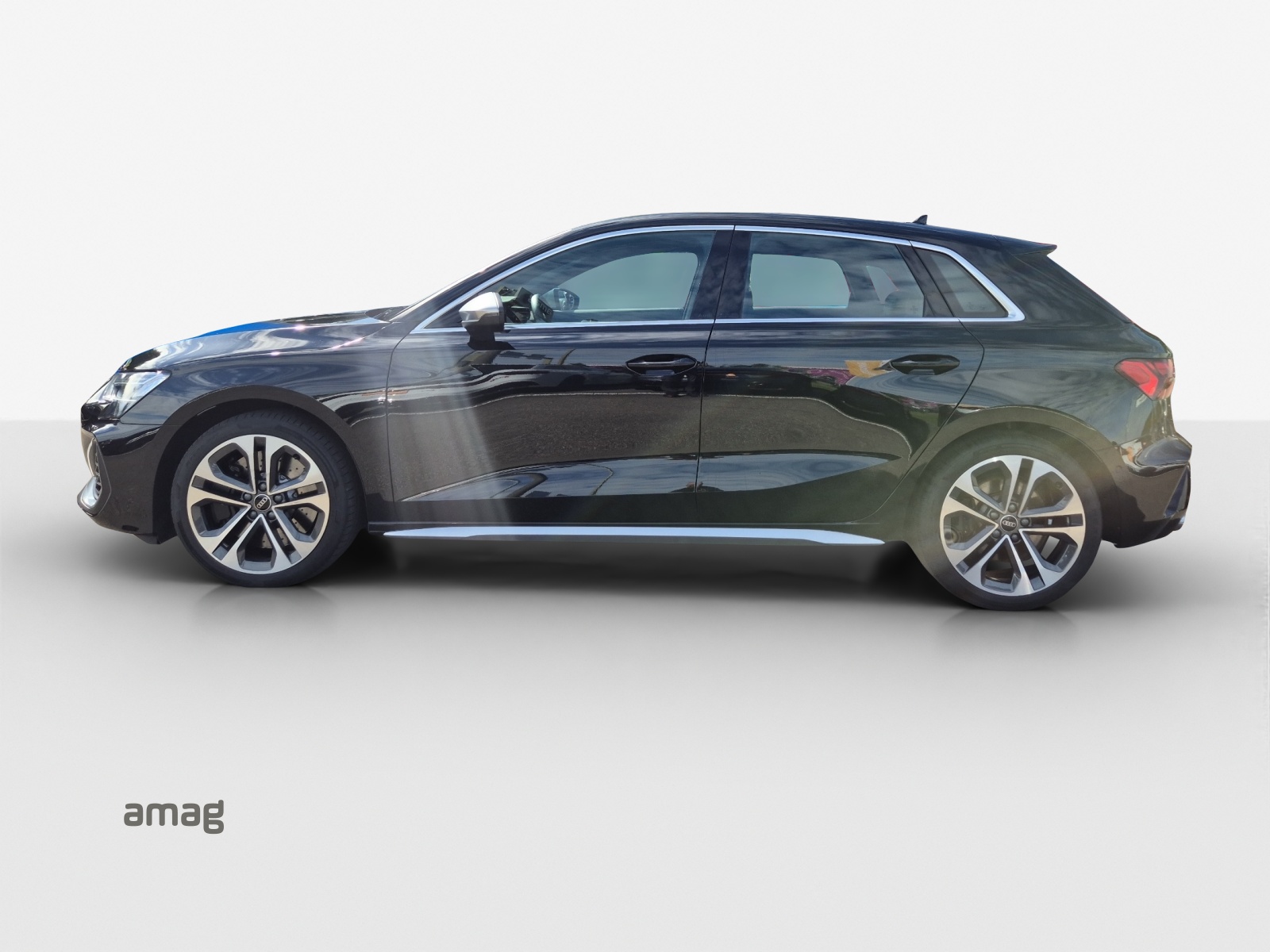 AUDI S3 Sportback TFSI quattro S-tronic-showroom-element-1