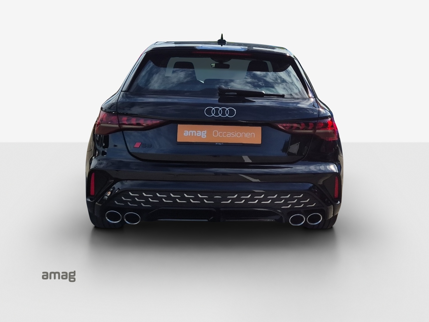 AUDI S3 Sportback TFSI quattro S-tronic-showroom-element-3