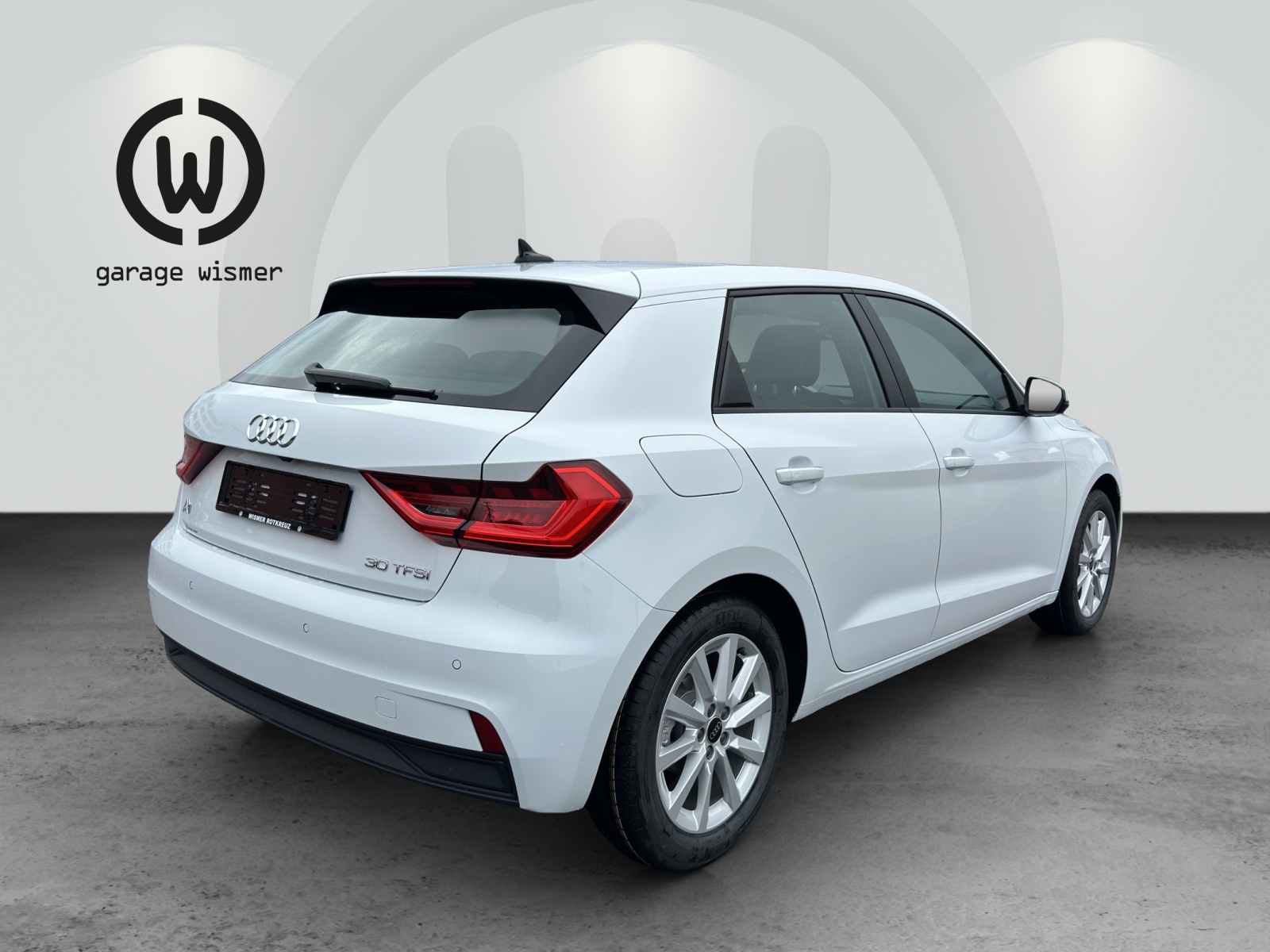 AUDI A1 Sportback 30 TFSI Attraction S-tronic-showroom-element-3