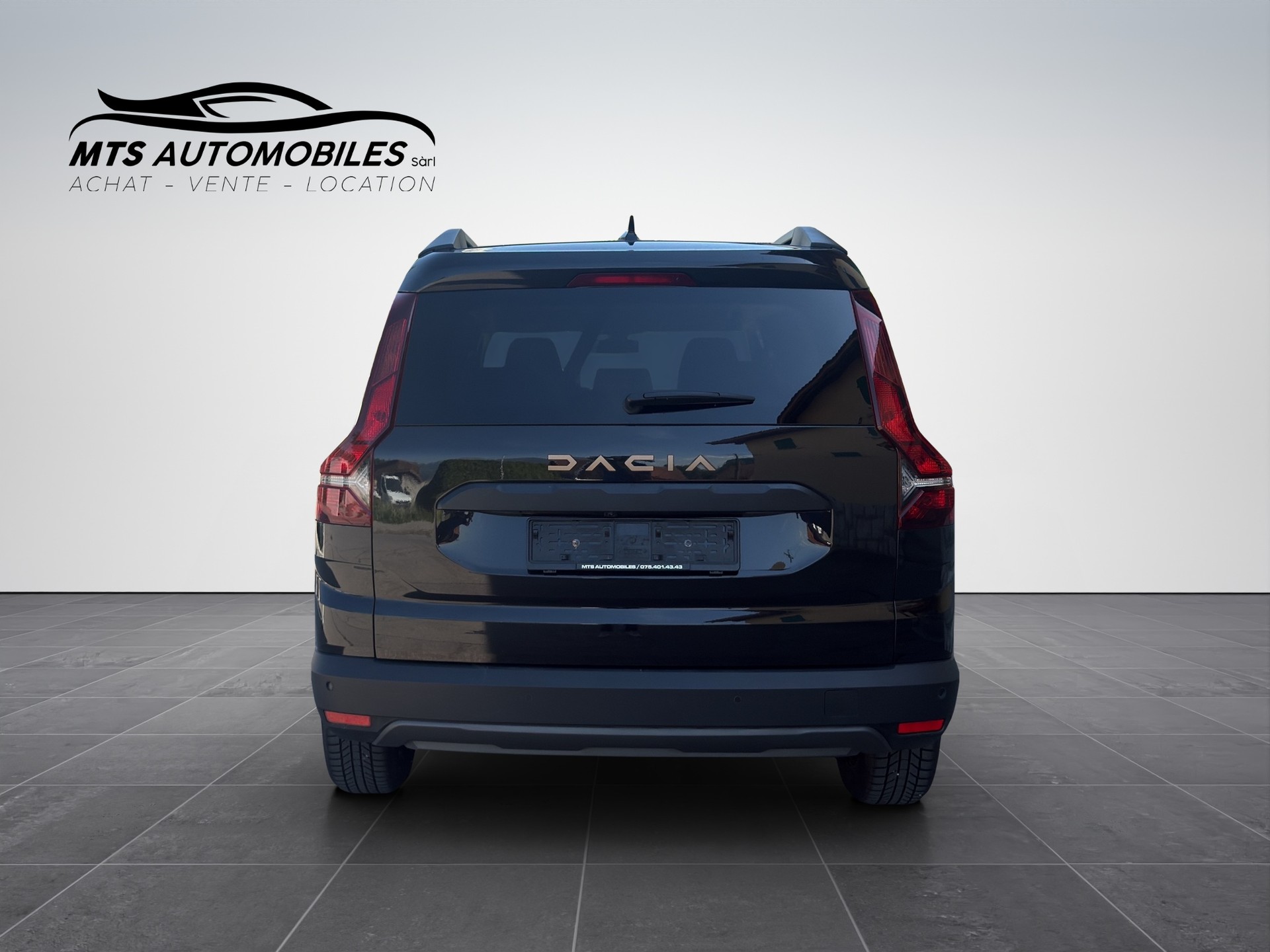 DACIA Jogger HEV 140 Extreme + 7 places-image-4