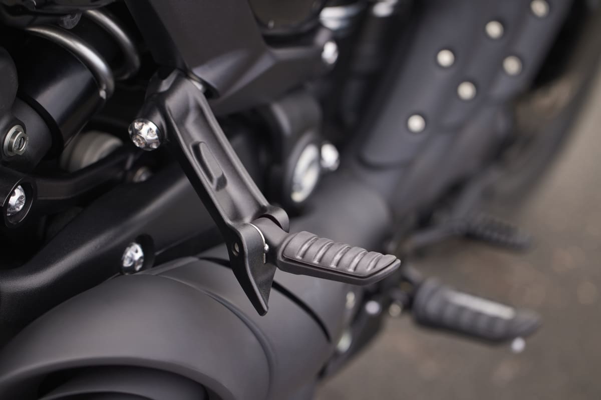 TRIUMPH Rocket 3 R Storm-image-10