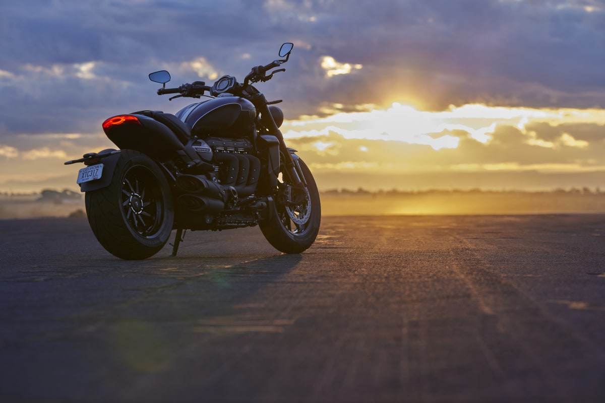 TRIUMPH Rocket 3 R Storm-image-8