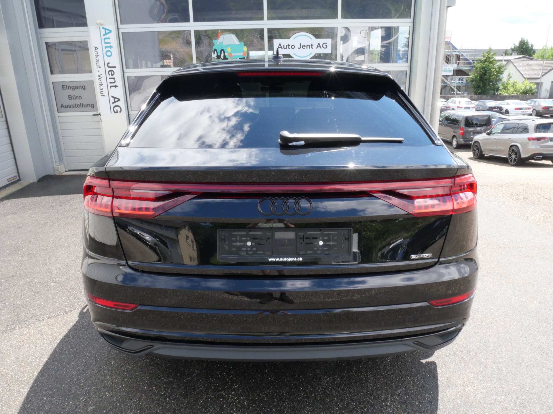 AUDI Q8 50 TDI quattro tiptronic *CH-Auto, Allradlenkung, 360°-Kamrea, AHK*-image-5