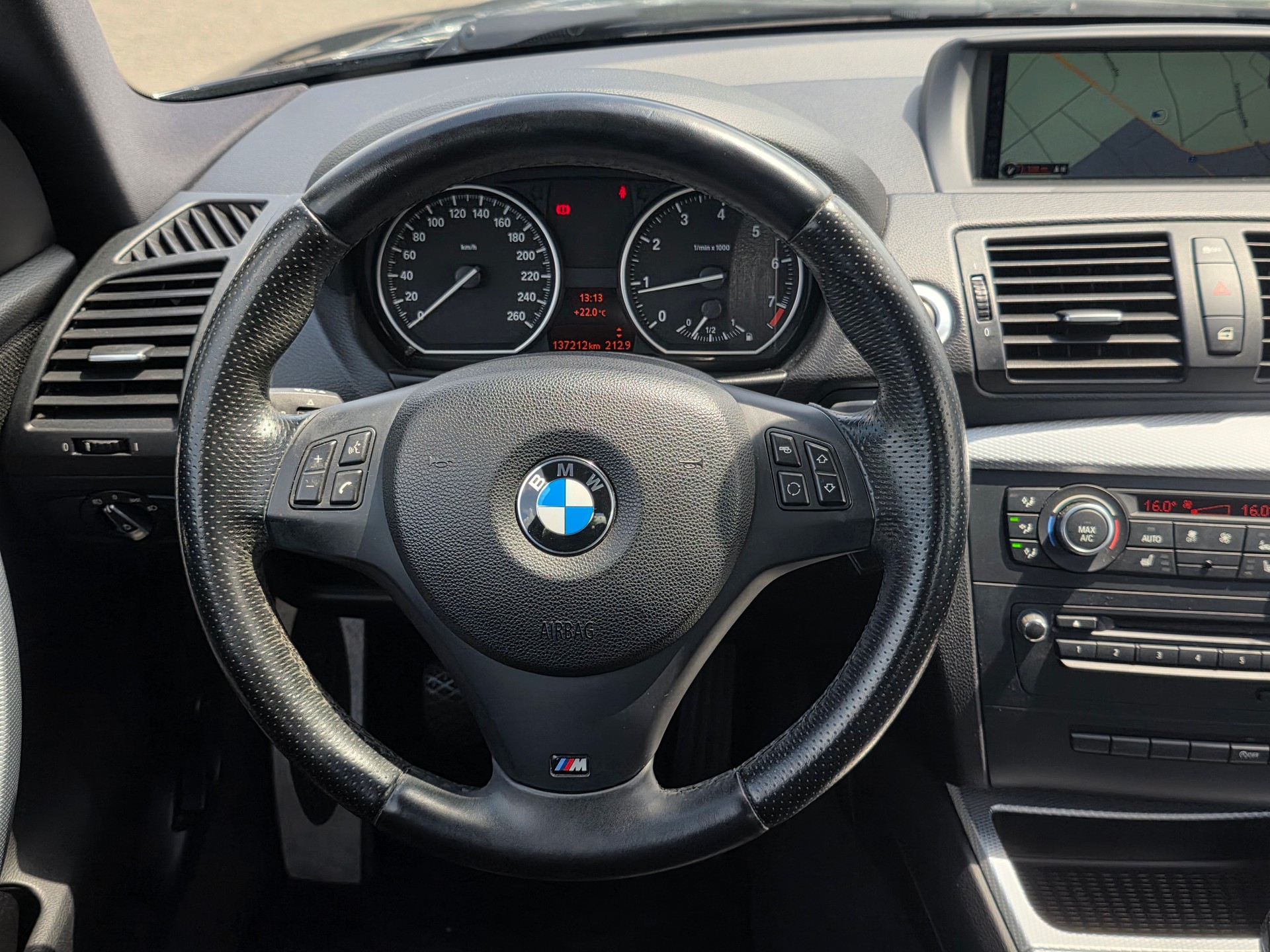 BMW 120i Coupé * CH-Fahrzeug * Frisch ab MFK *-image-12