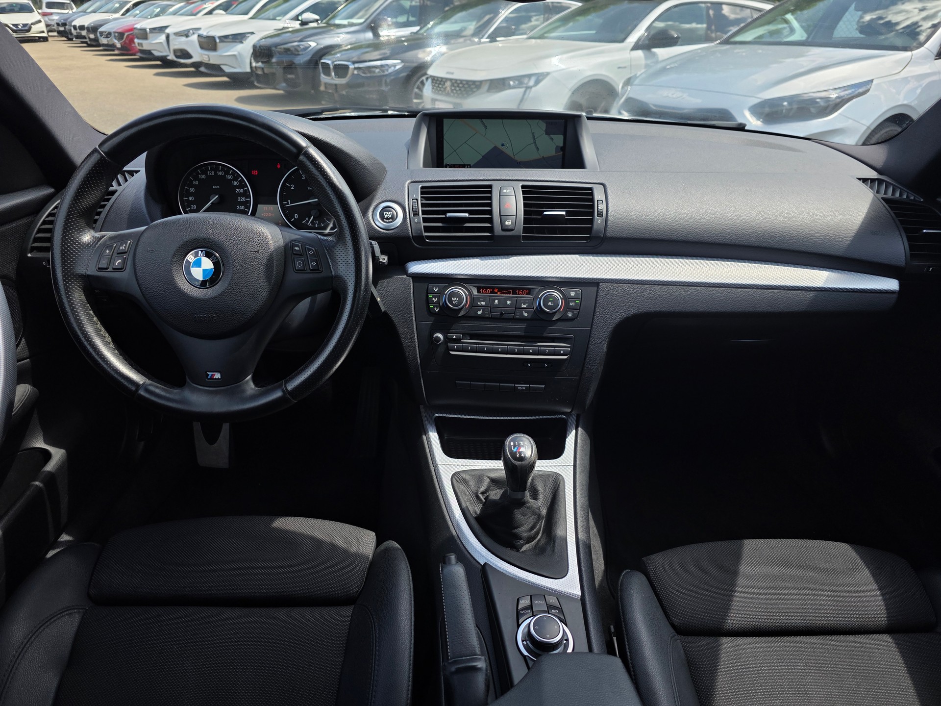 BMW 120i Coupé * CH-Fahrzeug * Frisch ab MFK *-image-11