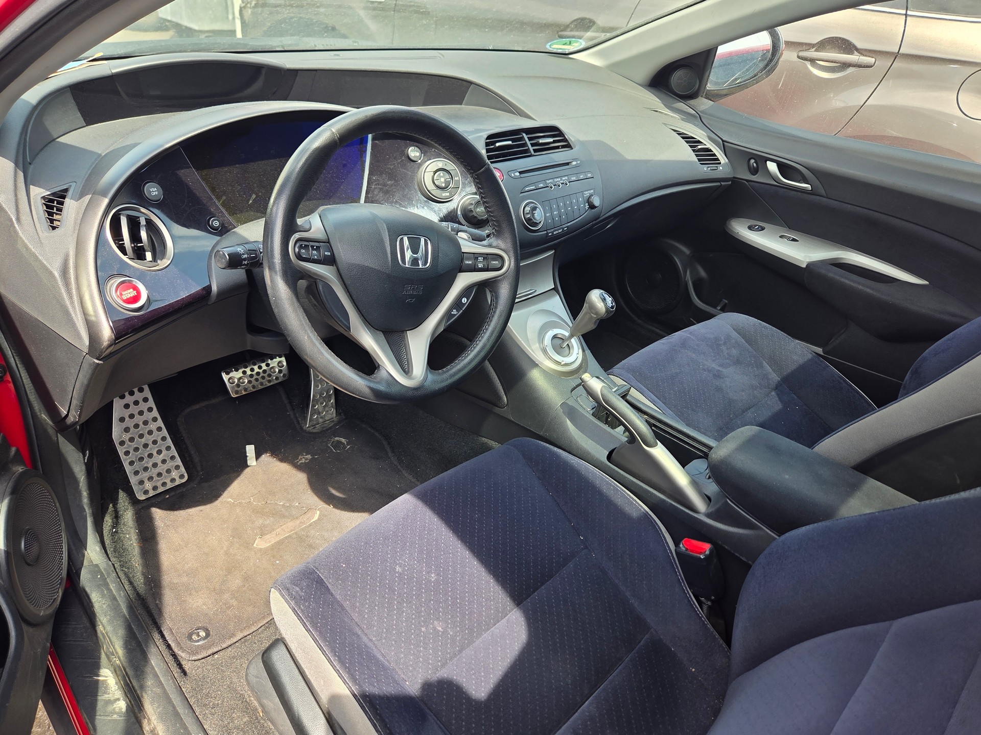 HONDA CIVIC-image-4