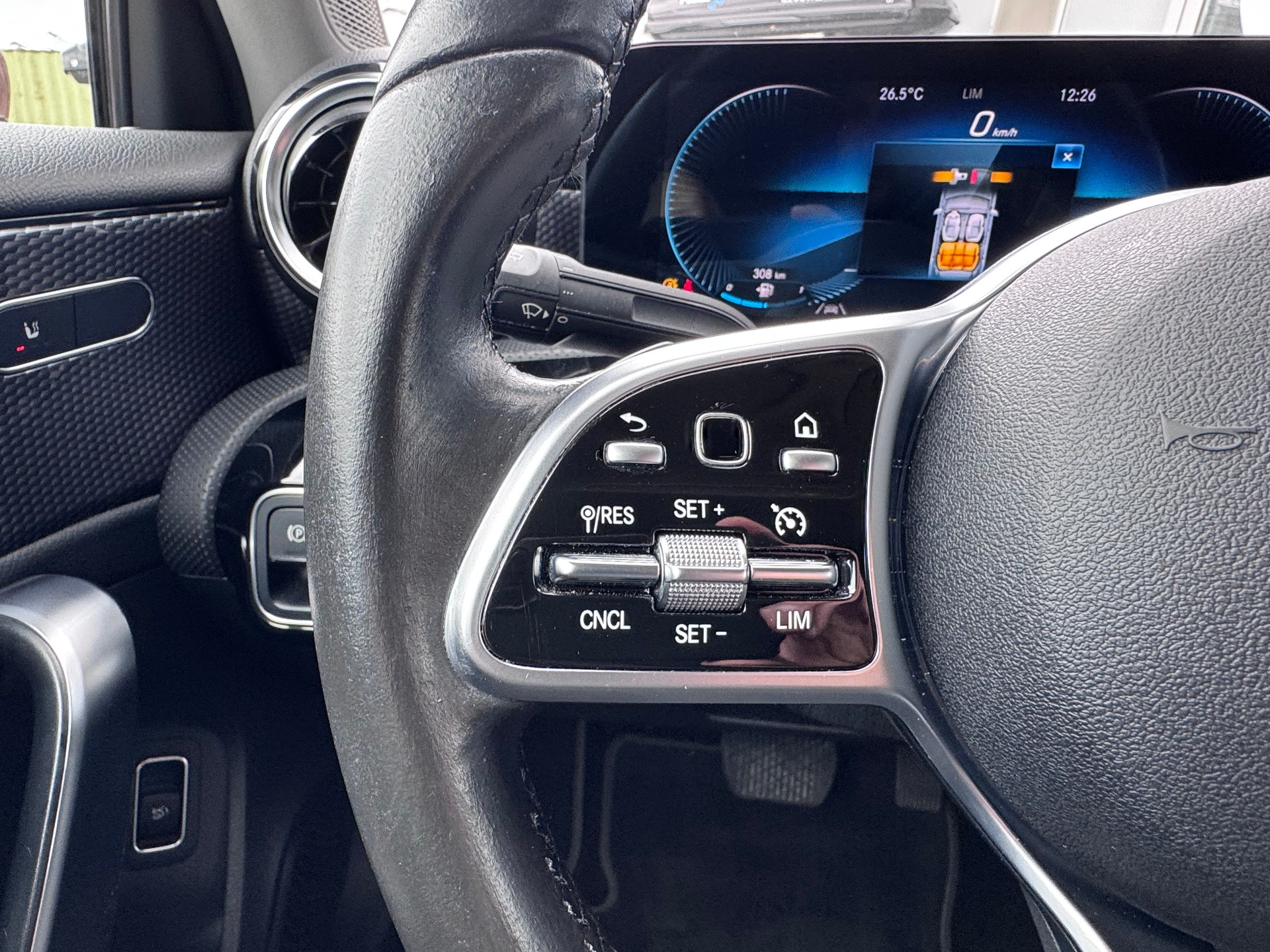 MERCEDES-BENZ A 250 4x4 7G-DCT+Led Scheinwerfer+ACC+Rückfahrkamera+Navigation+Getönte Scheiben+Volldigitales Cockpit+Sitzheizung+8-fach Alu+-image-15