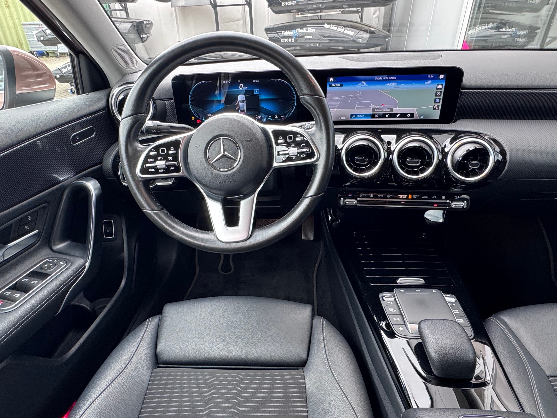 MERCEDES-BENZ A 250 4x4 7G-DCT+Led Scheinwerfer+ACC+Rückfahrkamera+Navigation+Getönte Scheiben+Volldigitales Cockpit+Sitzheizung+8-fach Alu+-image-13