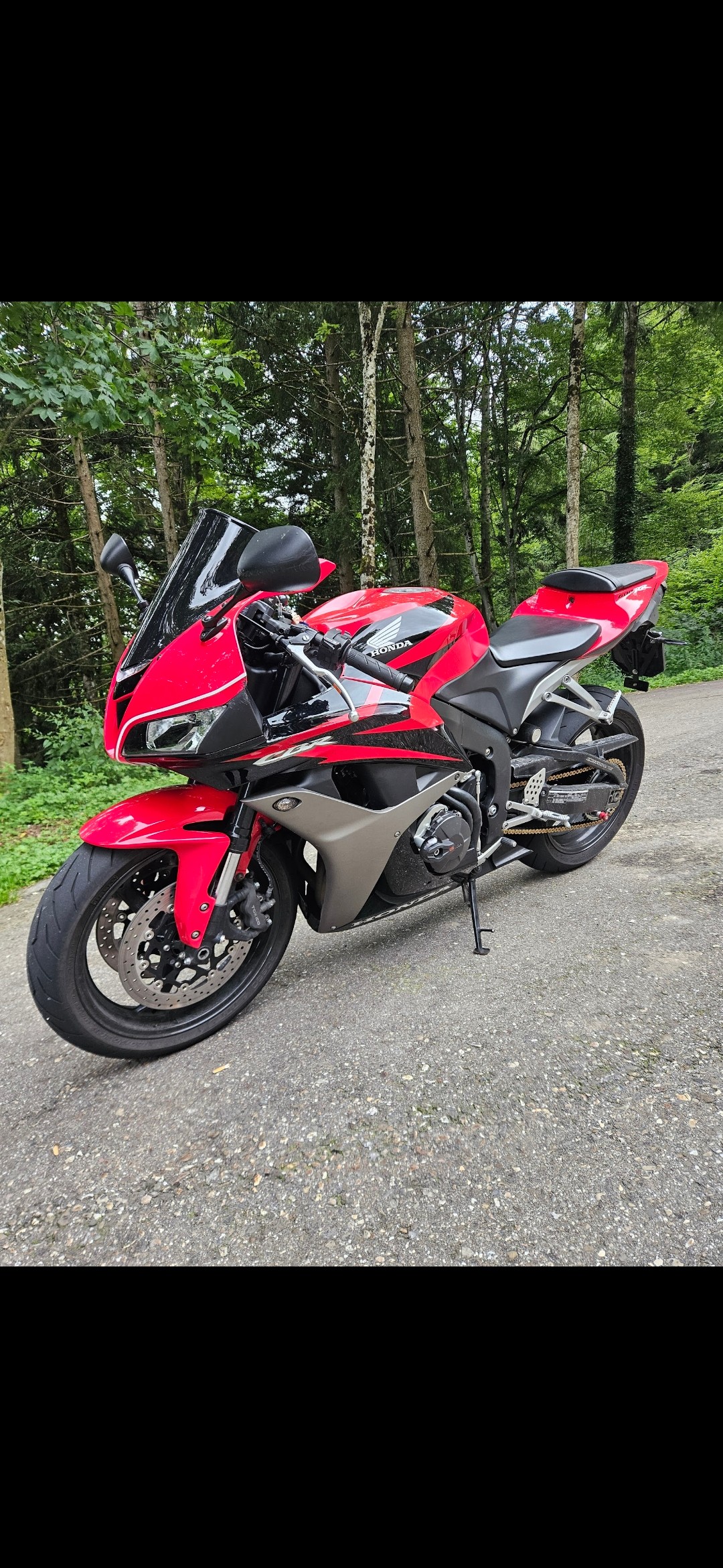 HONDA CBR 600 RR-image-1