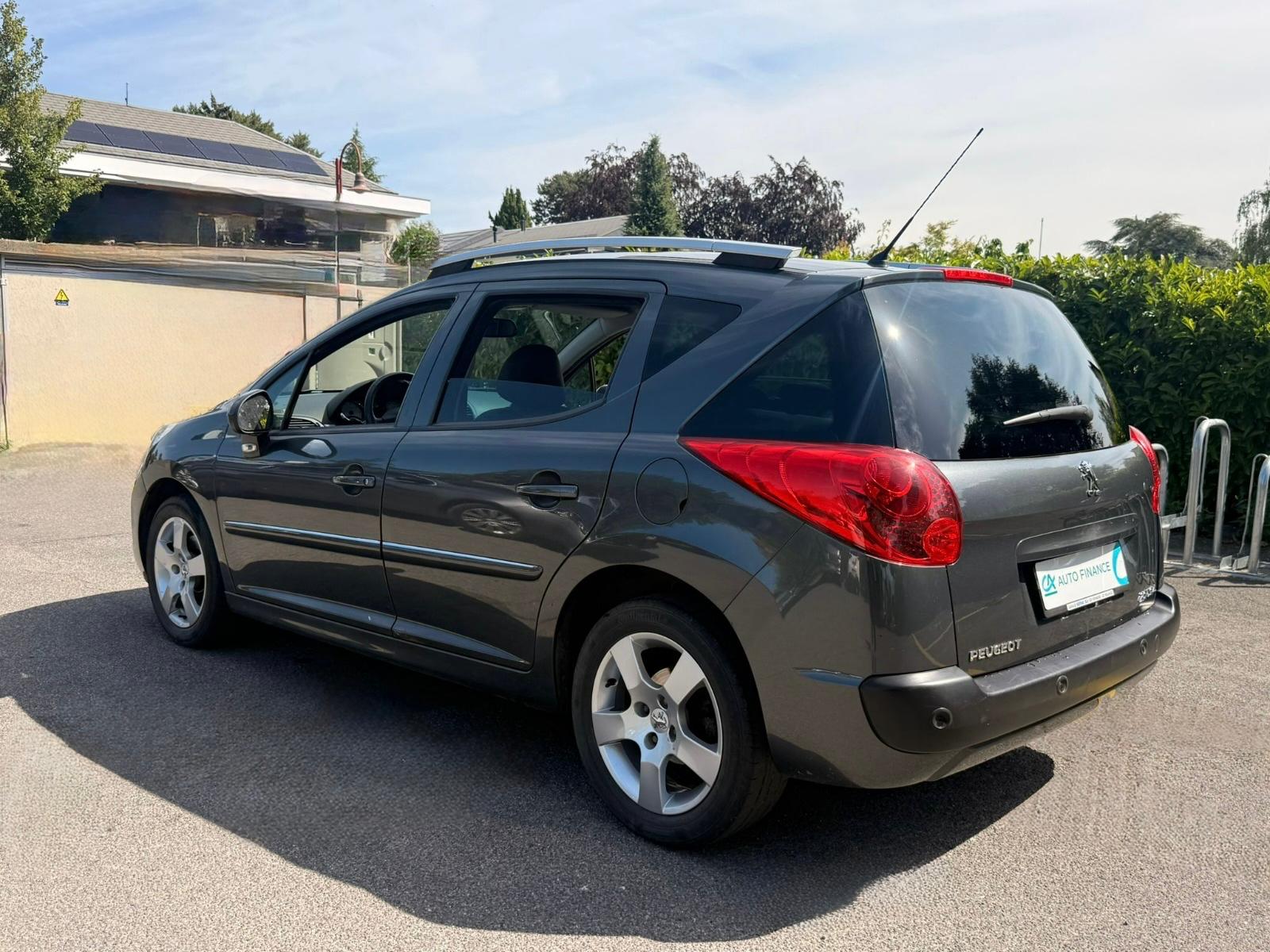 PEUGEOT 207 SW 1.6 16V Sport Automatic-showroom-element-3
