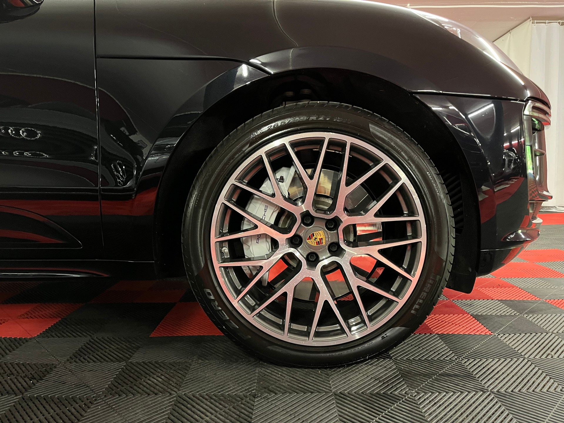PORSCHE Macan Turbo PDK-image-3