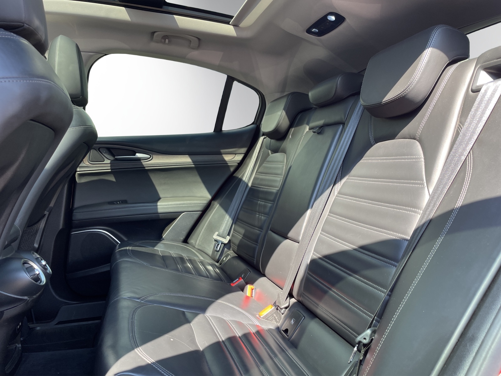 ALFA ROMEO Stelvio 2.0 First Edition Q4 Automatic-image-11