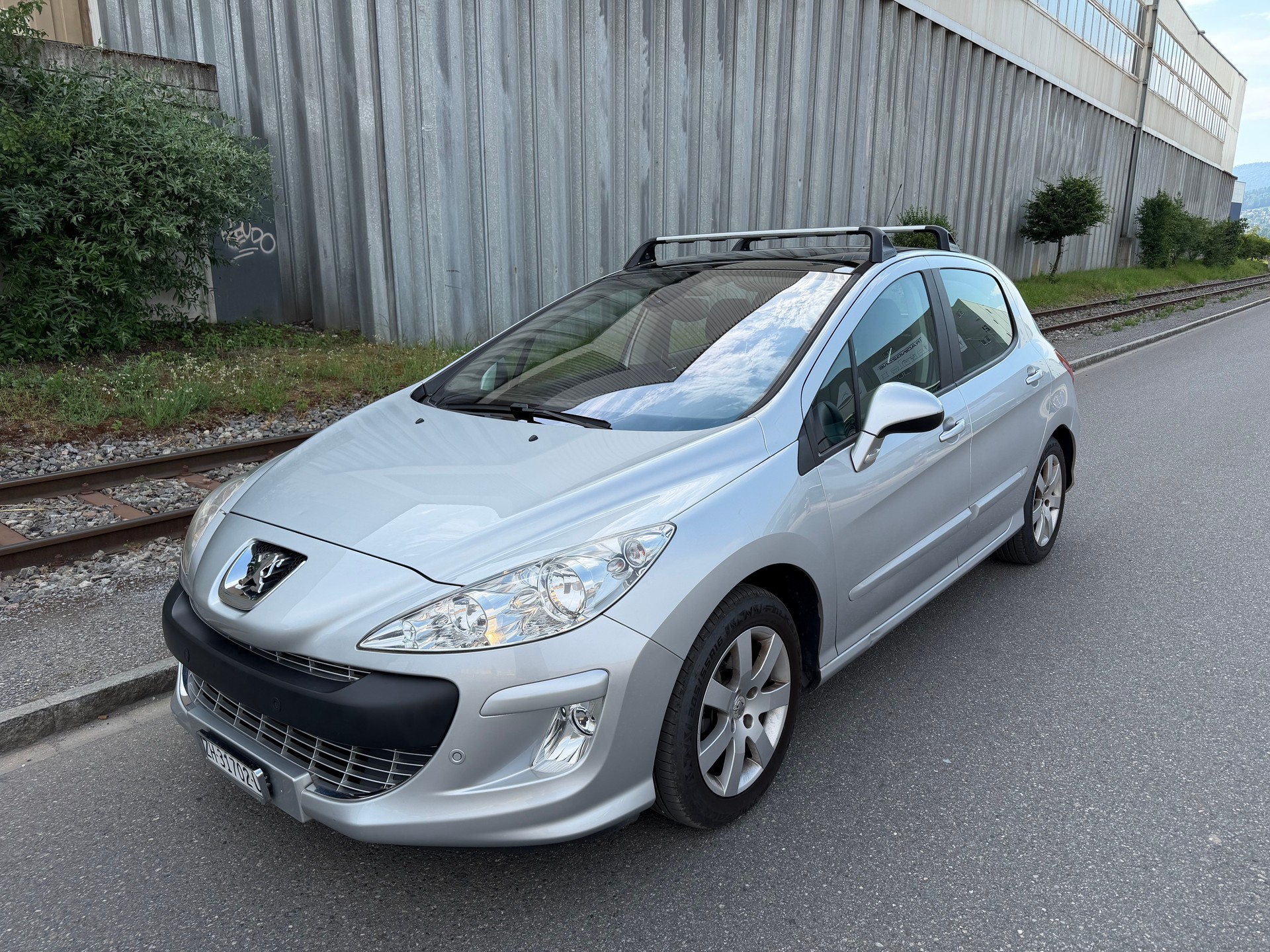 PEUGEOT 308 1.6 16V T Black&Silver **FRISCH AB MFK**