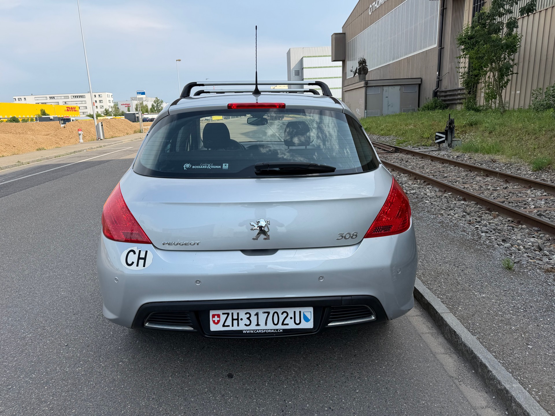 PEUGEOT 308 1.6 16V T Black&Silver **FRISCH AB MFK**-image-4