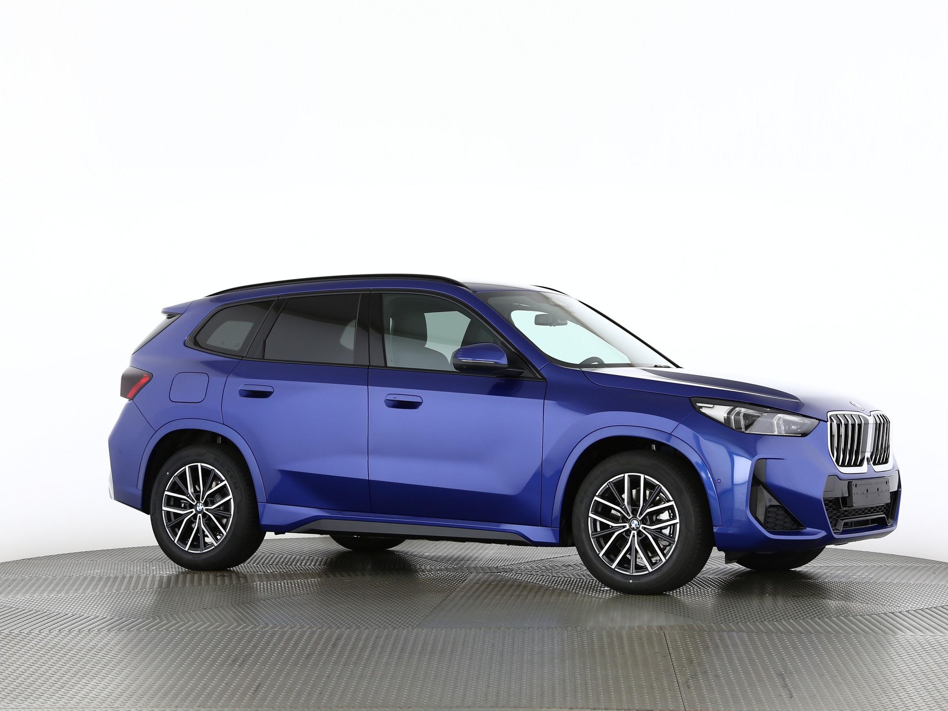 BMW X1 30e xDrive paddles-image-25