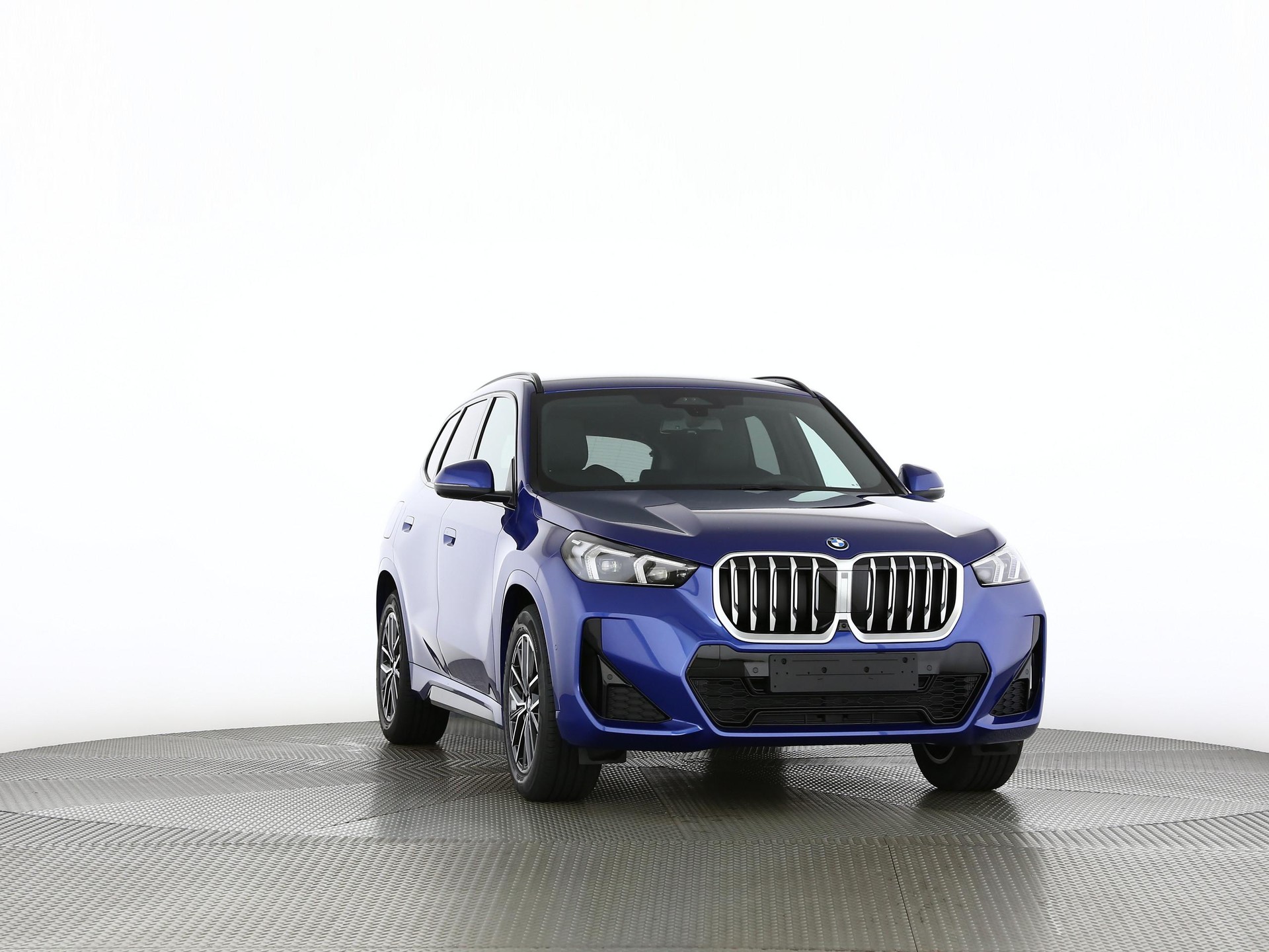 BMW X1 30e xDrive paddles-image-28