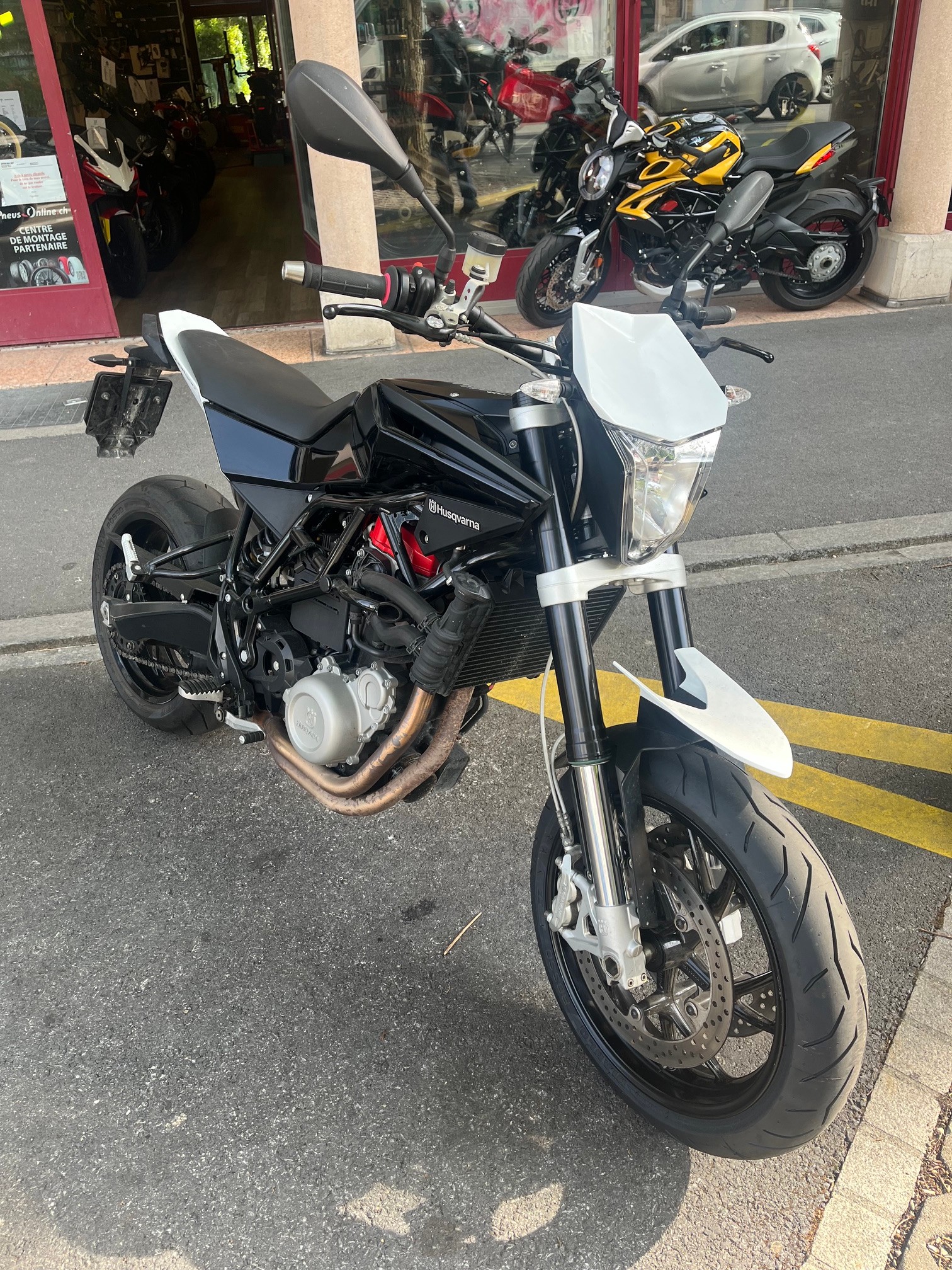 HUSQVARNA NUDA-image-0