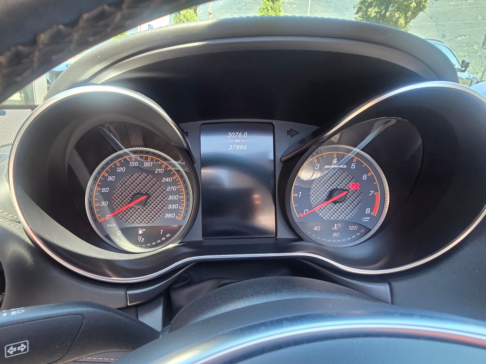 MERCEDES-BENZ AMG GT C Roadster Speedshift DCT-image-10