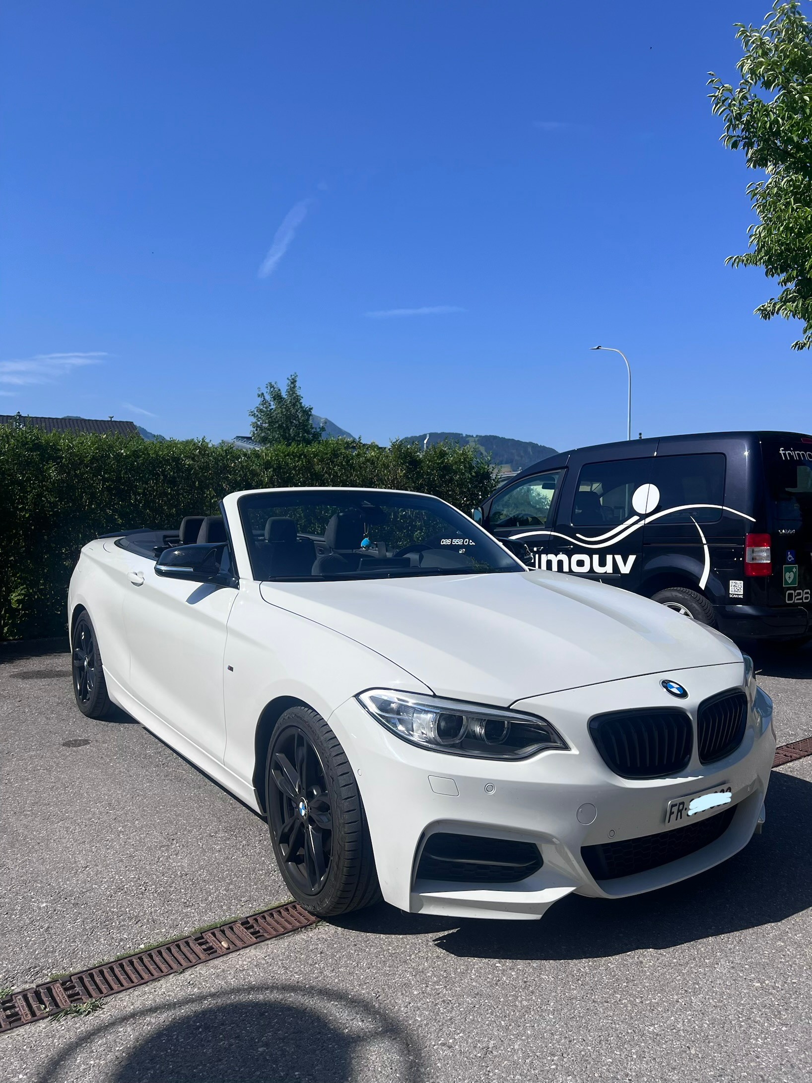 BMW M240i xDrive SAG-image-1