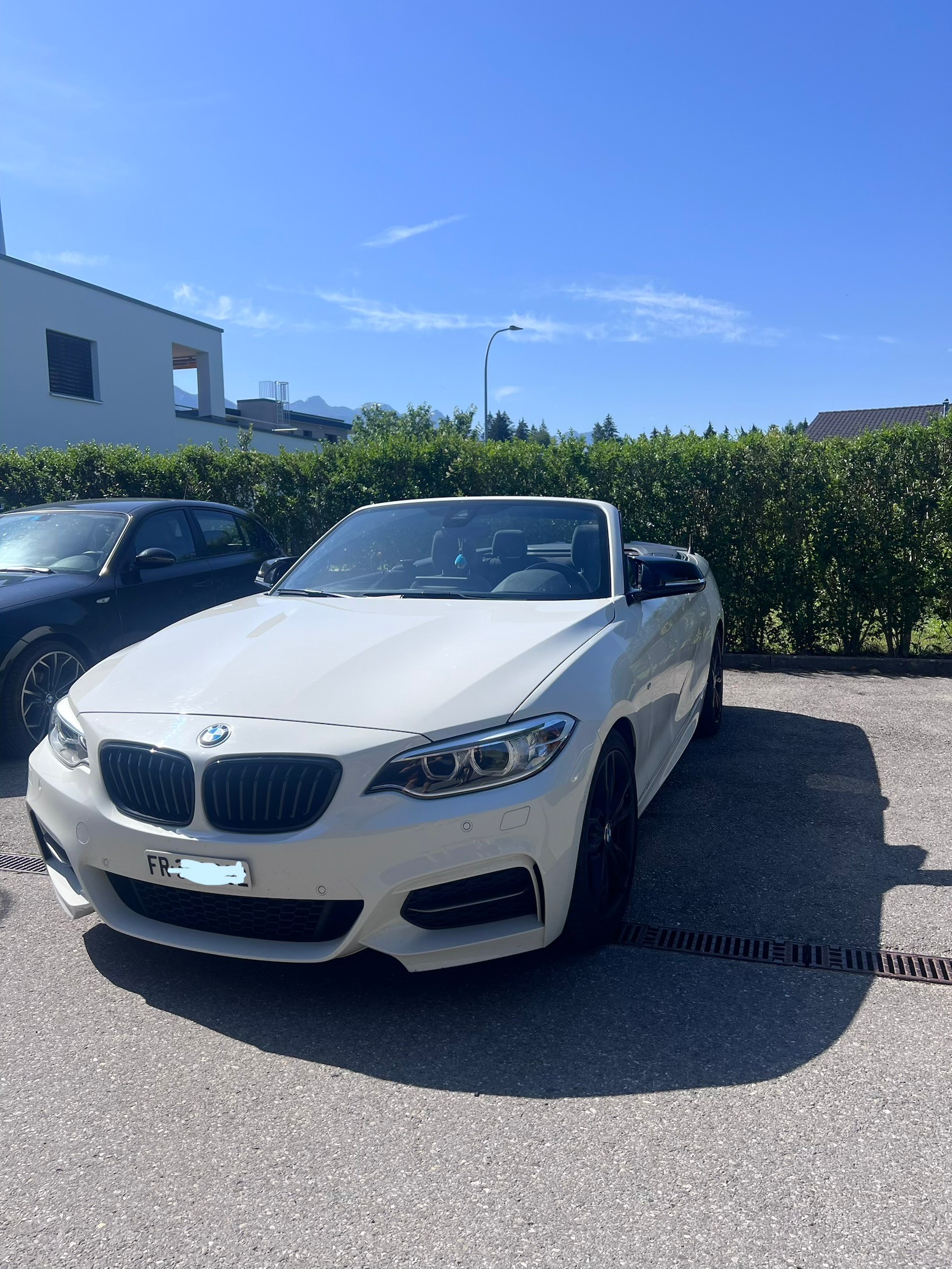 BMW M240i xDrive SAG-image-2