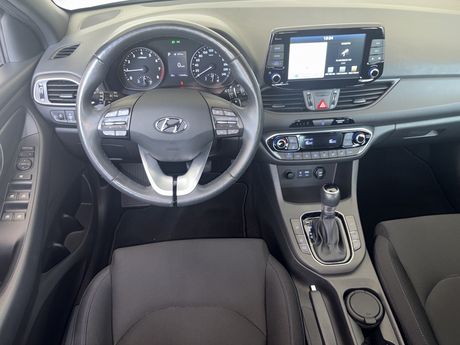 HYUNDAI i30 1.4 T-GDi Go Plus-image-9
