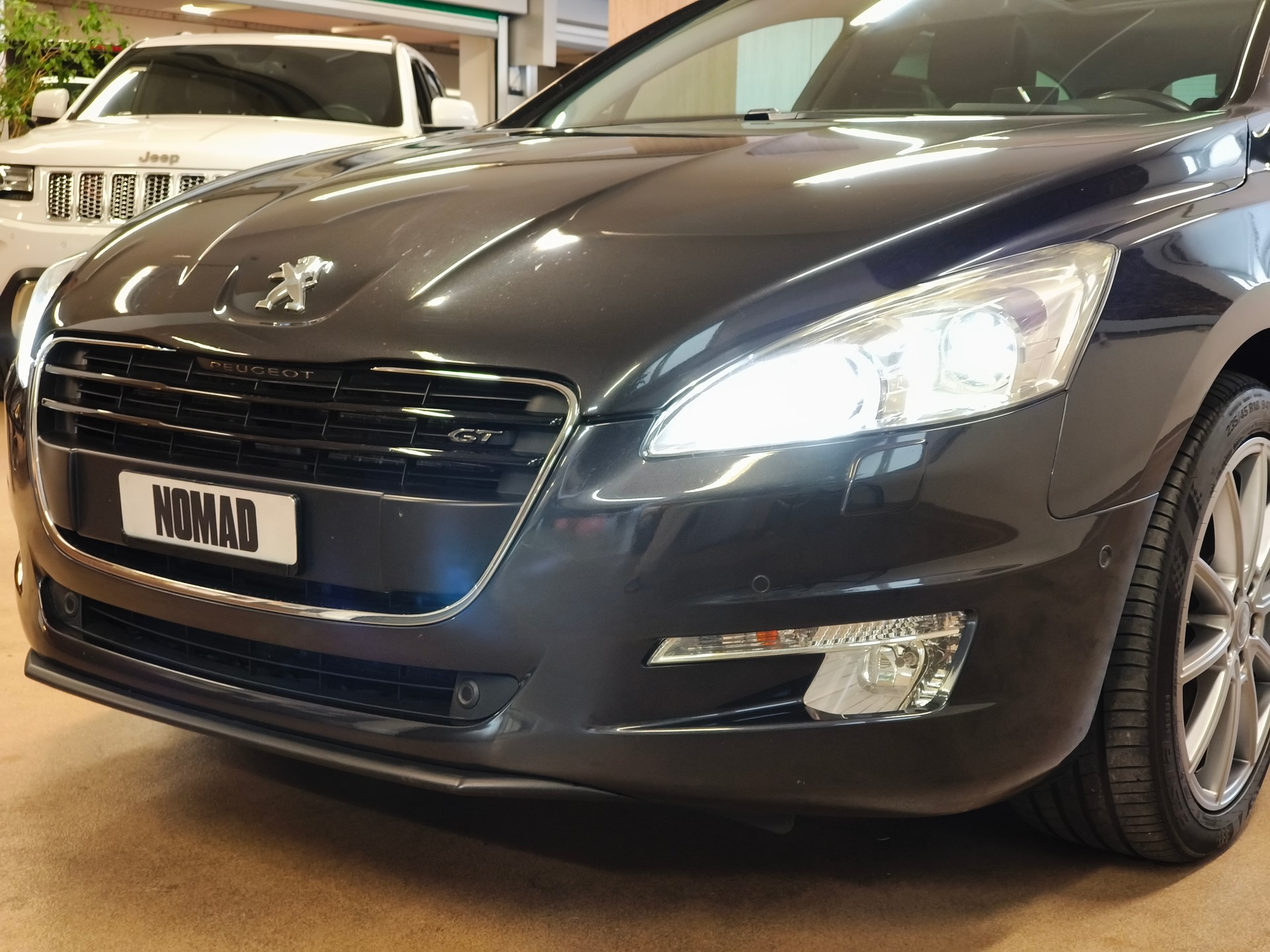 PEUGEOT 508 SW 2.2 HDI GT Automatic-showroom-element-1